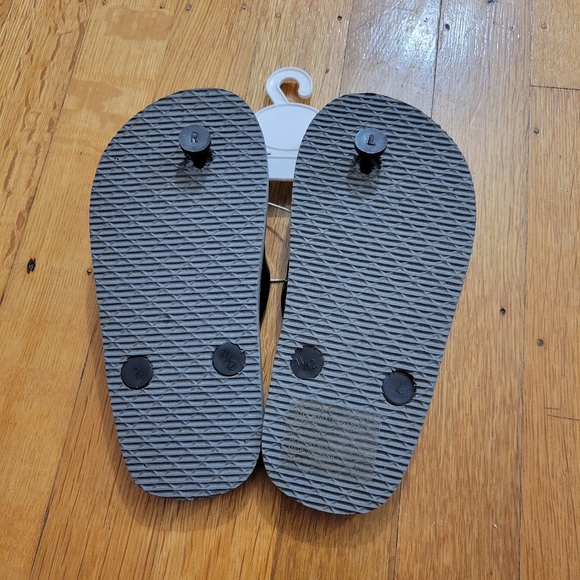 DC Comics Batman Flip Flops - Picture 4 of 4